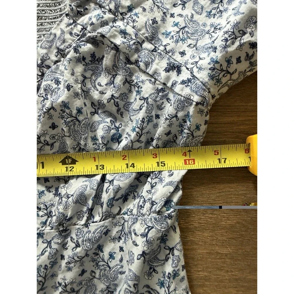 Old Navy Women's M Blue Paisley Smocked Puff Sleeve Babydoll Button Blouse